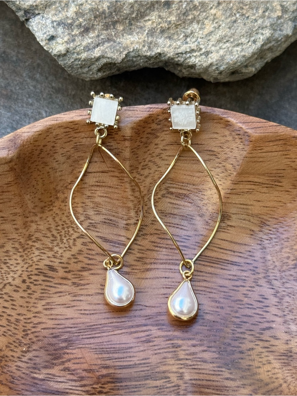 Gold Teardrop Pearl Dangle Earrings - Women Jewelry